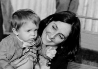 Joan Baez and Son
IOW'1970